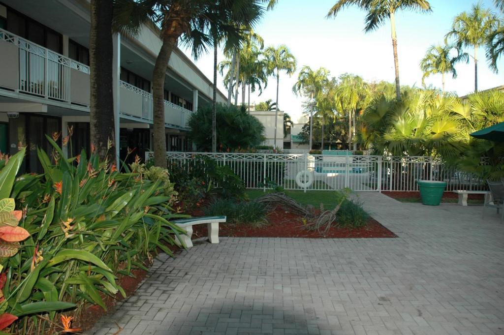 Sawgrass Inn & Conference Center Plantation Kültér fotó